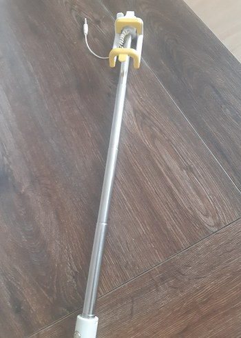 Sarı Renkli Selfie Çubuğu - Görsel 2