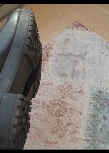 %100 deri Siyah Kadın Bot - Görsel 6