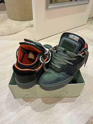 Off White Court 3.0 Low