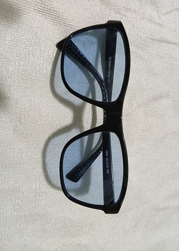 Şeffaf Mavi Camlı Minimalist Kadın Güneş Gözlüğü - Görsel 3