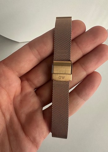 Daniel Wellington Altın Renkli Kadın Saat Kayışı