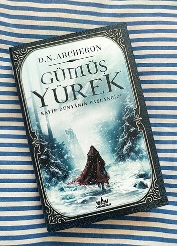 Gümüş Yürek 1 - Kayıp Dünyanın Başlangıcı Kutulu Set | Damla N.