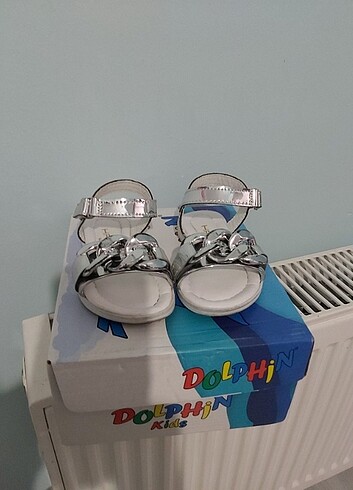 21 Beden beyaz Renk Sandalet çocuk 
