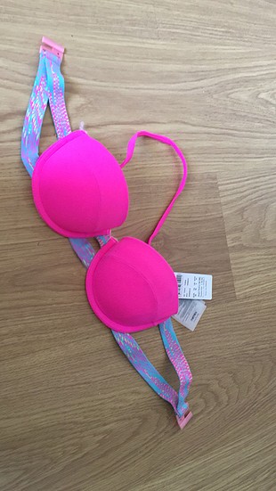 Bikini üstü