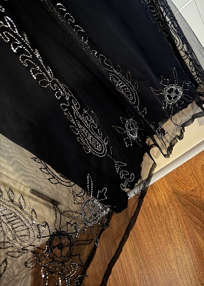 Taş işlemeli abiye elbise - Görsel 5