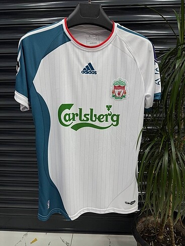 Liverpool Torres Nostalji Forma