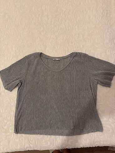 DÖKÜMLÜ PARILTILI TSHIRT