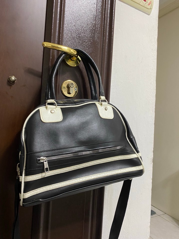 Klasik Siyah Suni Deri Kadın Çanta - Görsel 2