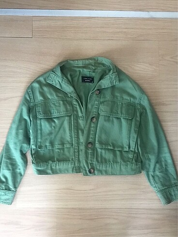 Yeşil crop ceket