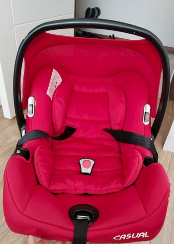 Casual Nest Canlı Pembe Bebek Oto Koltuğu ve arabasi