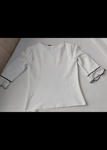 Kapri Kollu Fırfırlı Beyaz Kadın Bluz - Görsel 5