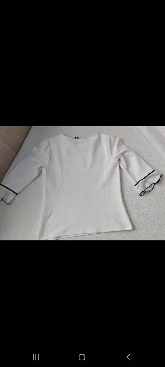 Kapri Kollu Fırfırlı Beyaz Kadın Bluz - Görsel 5