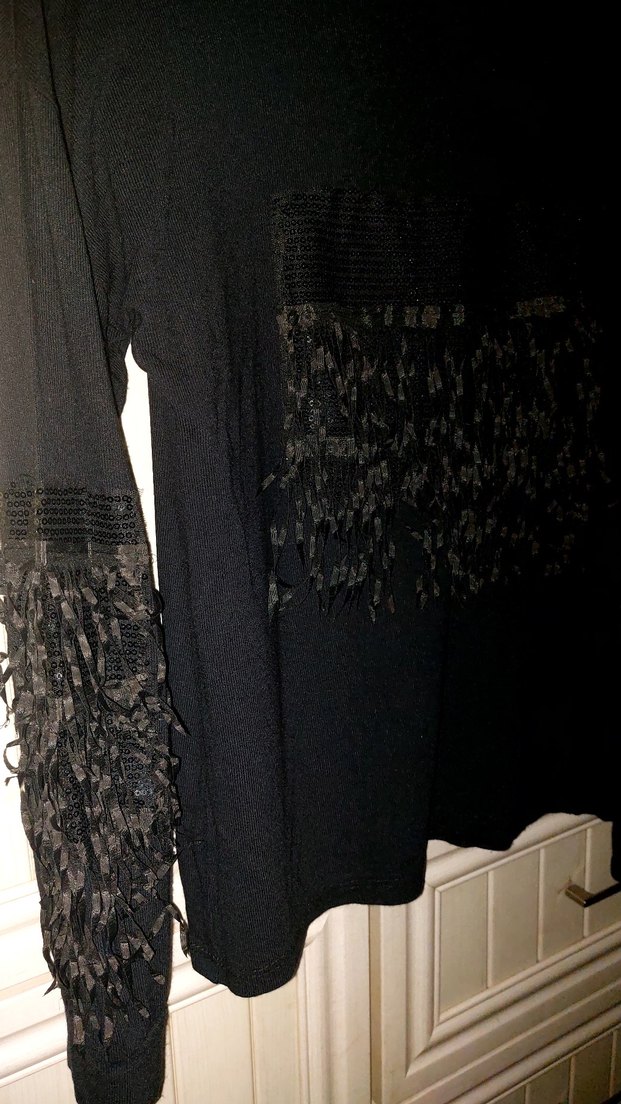 Siyah Uzun Kollu püsküllü Kadın Bluz - Görsel 3