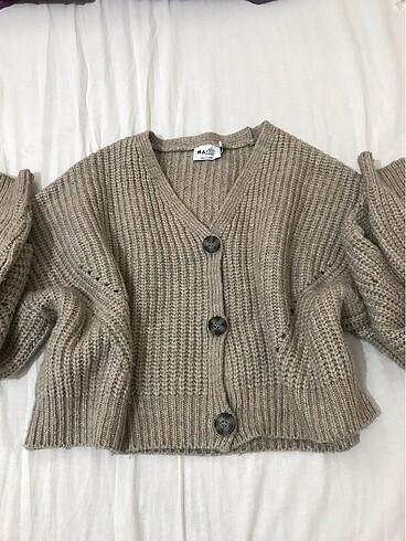 Crop hirka