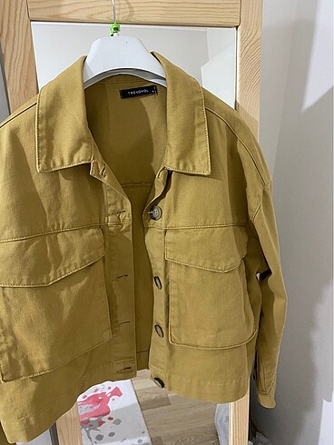 CROP TRENCKOT CEKET