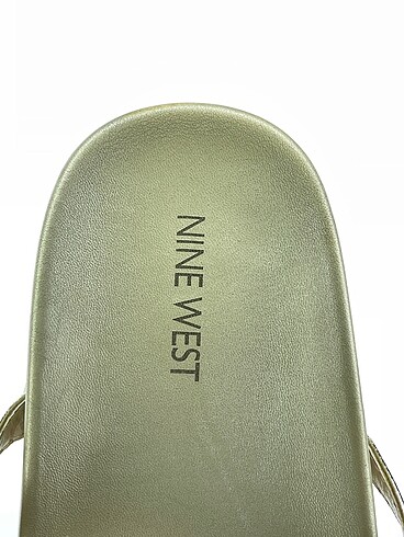 39 Beden çeşitli Renk Nine West Terlik %70 İndirimli.