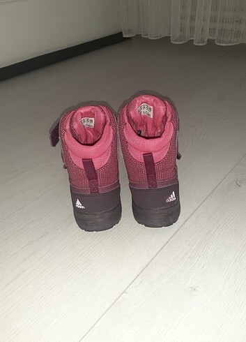 Adidas cocuk botu