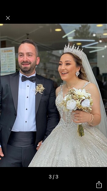 Tasarım el işlemesi gelinlik