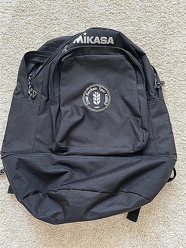Mikasa sırt çantası