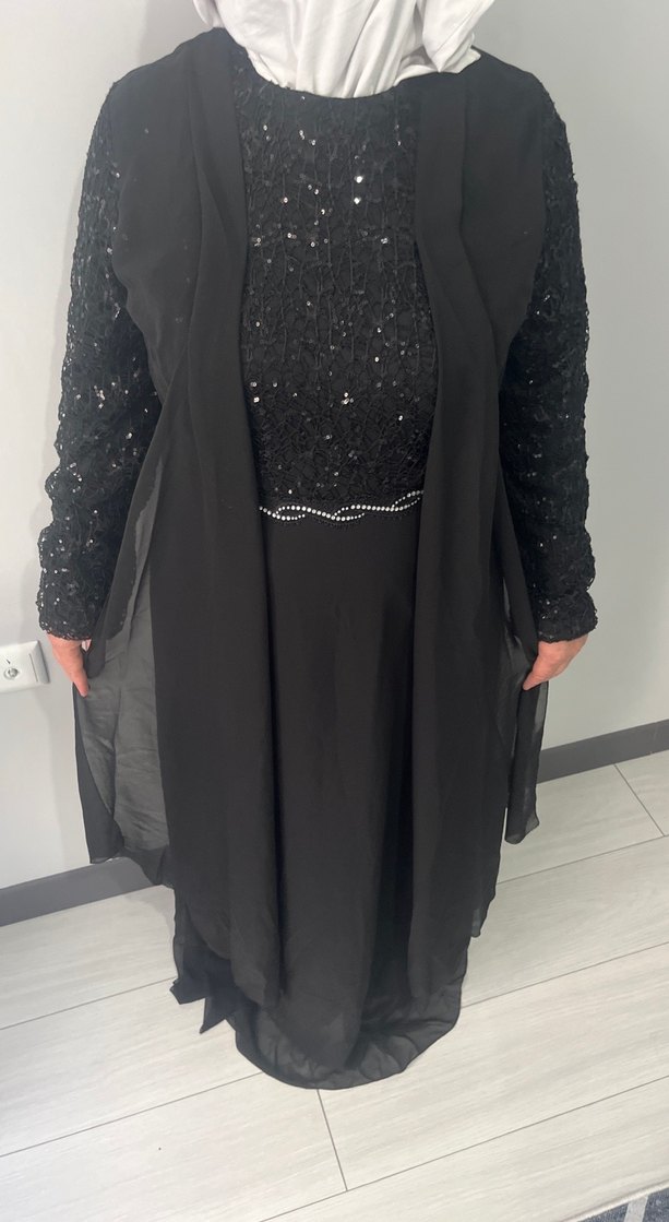 Siyah Uzun Kollu Payetli Gotik Abiye - Görsel 3