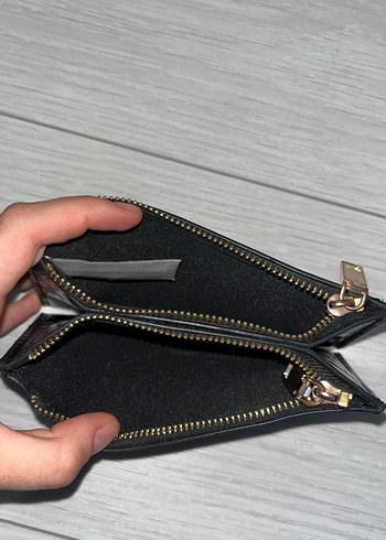 Mango Siyah Yılan Derisi Desenli Deri Kadın Cüzdan - Görsel 2