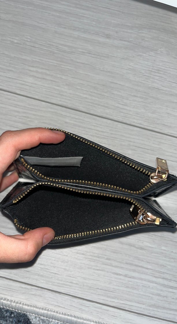 Mango Siyah Yılan Derisi Desenli Deri Kadın Cüzdan - Görsel 2