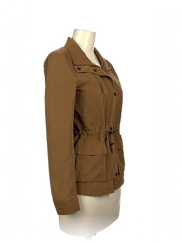 Only Only Trenchcoat %70 İndirimli.