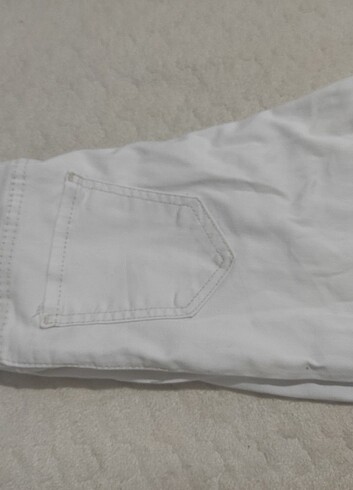 28 Beden Beyaz pantolon 