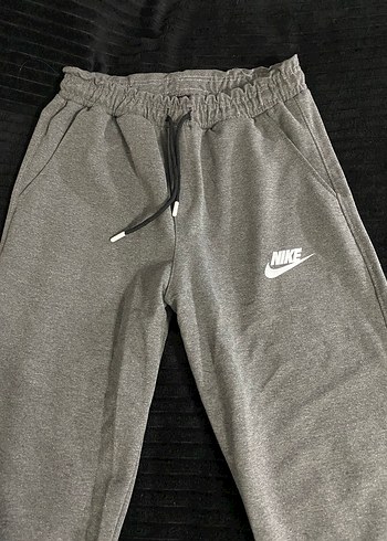 m Beden Nike Gri Fermuarlı Eşofman Altı