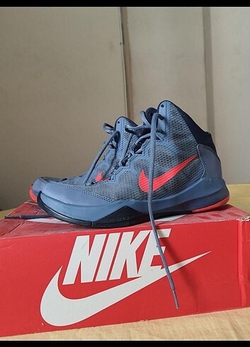 Nike air zoom basketbol ayakkabisi orjinal