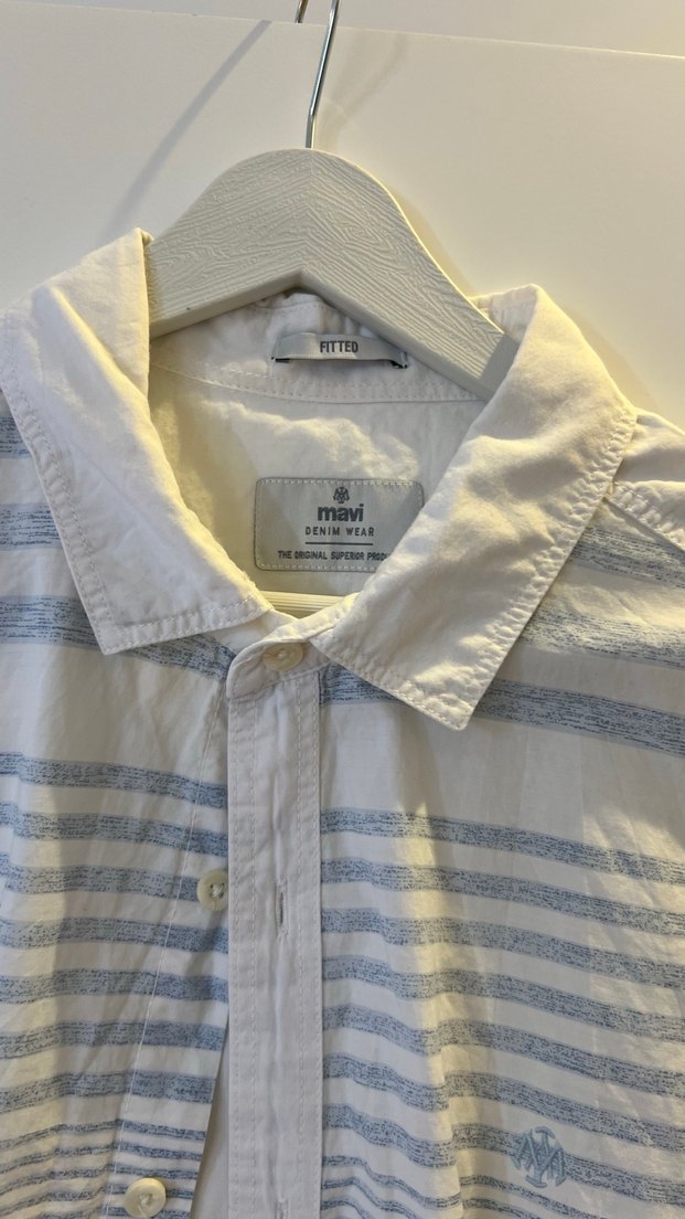 Mavi beyaz gömlek - Görsel 3