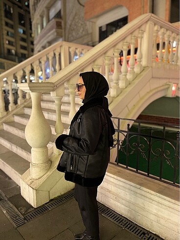 m Beden siyah Renk Deri ceket