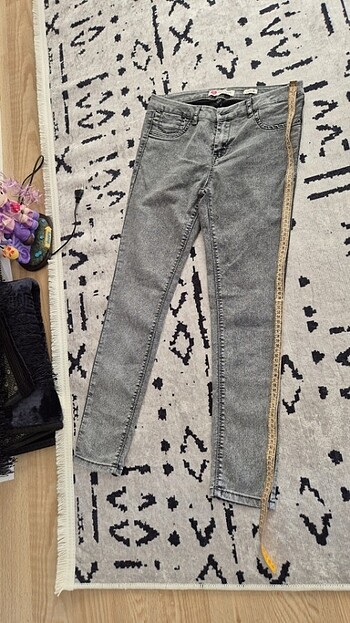 Likralı pantolon - Görsel 4