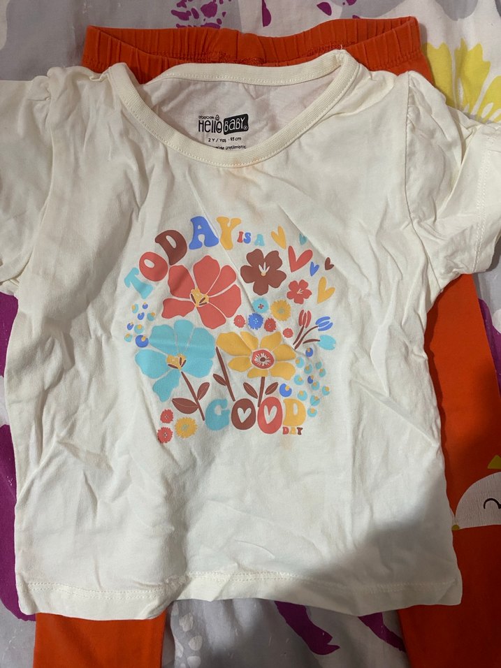 Renkli Baskılı Bebek Kız Takımı - Görsel 3