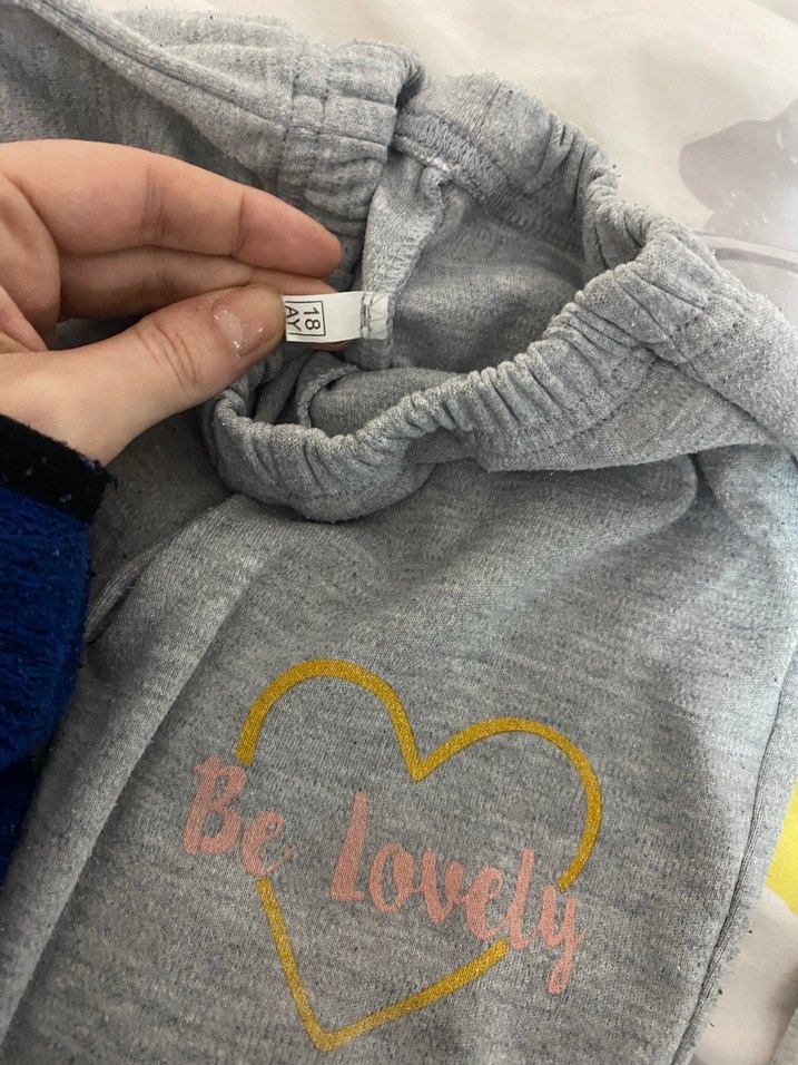 Nakışlı Gri Kız Çocuk Pijama Takımı - Görsel 3