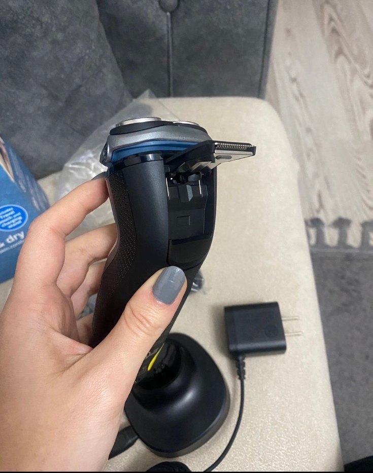 Philips Norelco Gri Elektrikli Tıraş Makinesi - Görsel 5