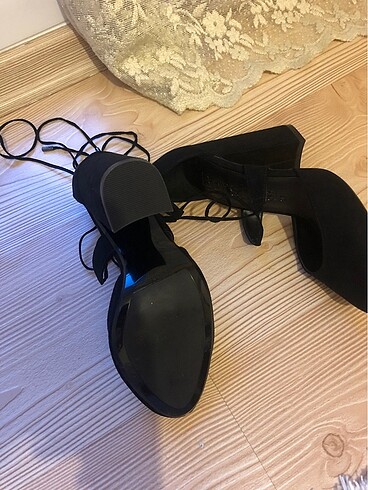 36 Beden siyah Renk Bershka Topuklu ayakkabı