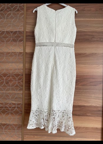 m Beden Dantel Detaylı Beyaz Uzun Nikah Elbisesi