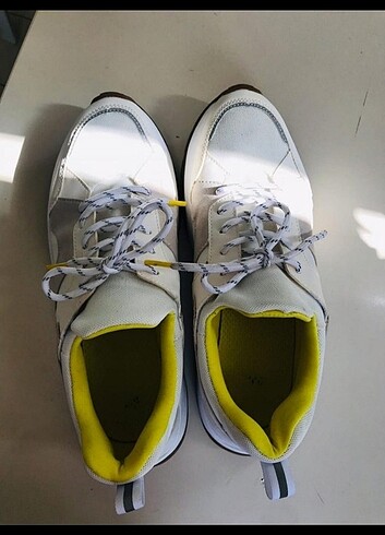 41 Beden beyaz Renk H&M spor ayakkabi