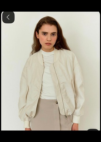 Krem Bomber Ceket