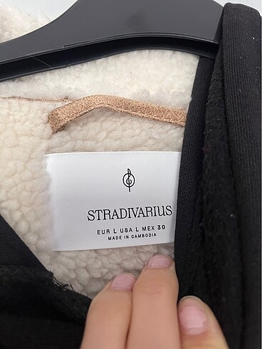 l Beden Stradivarius meşhur mont
