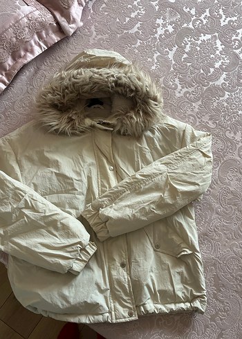 38 Beden Beyaz Kadın mont, Kürklü Kapüşonlu, Midi Boy