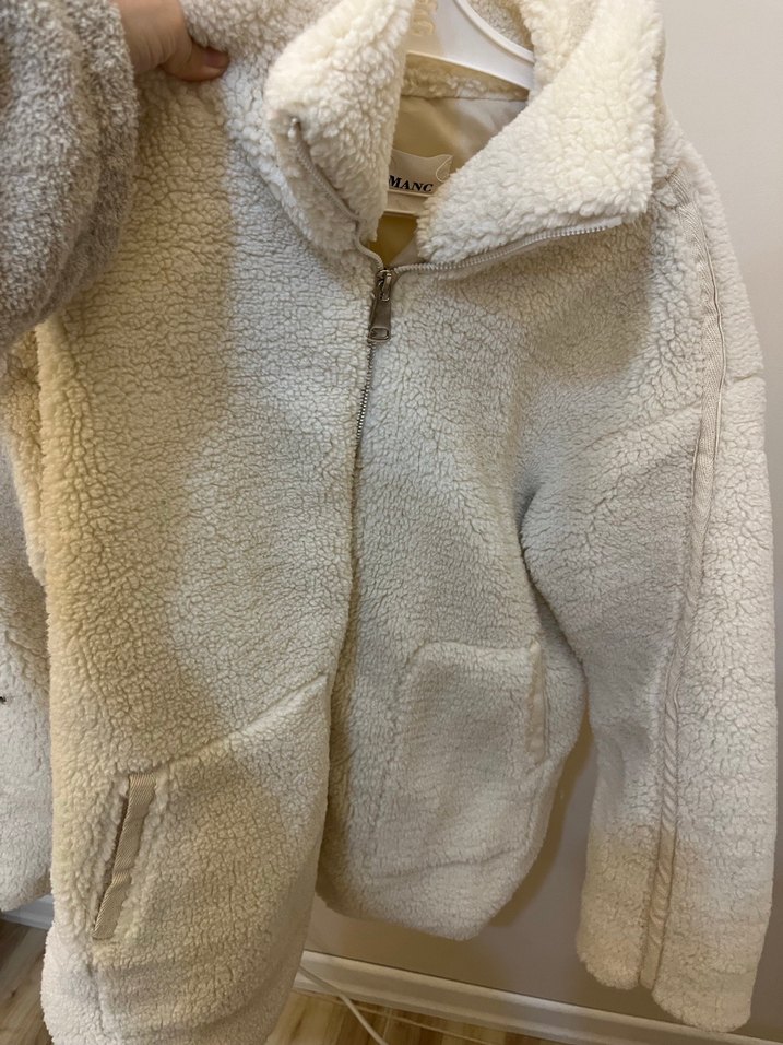 Bej Kadın Peluş Ceket, Yüksek Yakalı, Rahat Kesim - Görsel 4