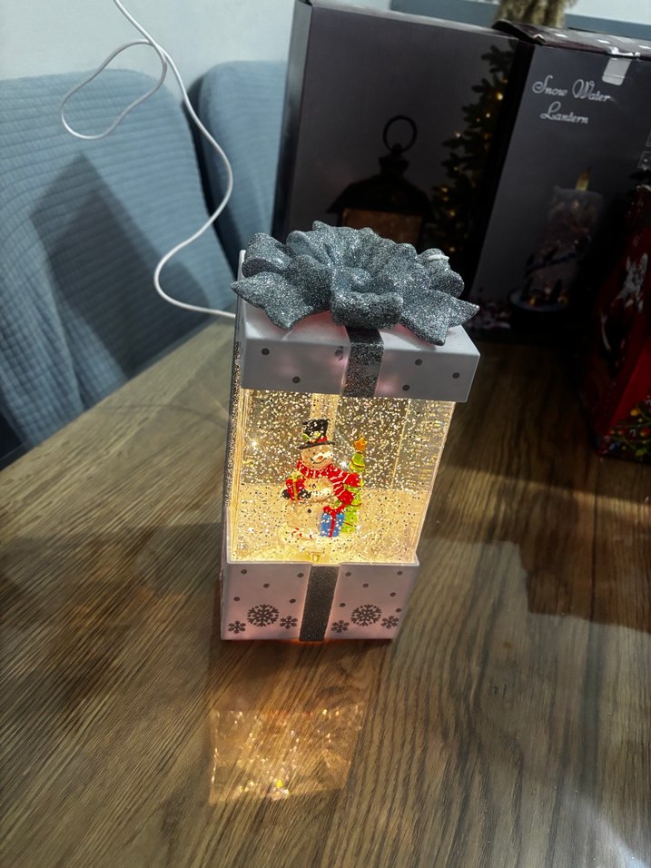 Işıklı Kar Küresi Hediye Kutusu Biblo-yılbaşı-hediyelik - Görsel 3
