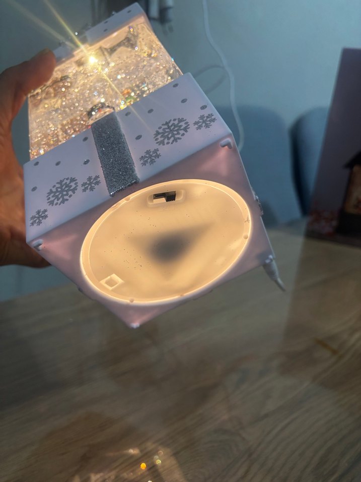 Işıklı Kar Küresi Hediye Kutusu Biblo-yılbaşı-hediyelik - Görsel 4