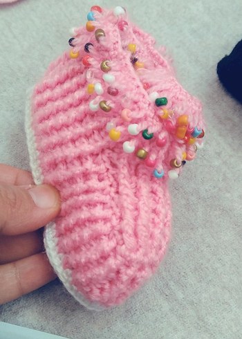 Kızlar için Renkli Nakışlı Peluş Terlik - Görsel 5