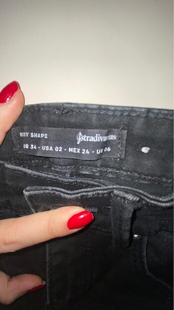 Stradivarius 34 beden siyah kot pantolon stradivarius jean