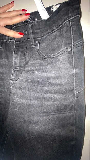 34 Beden 34 beden siyah kot pantolon stradivarius jean