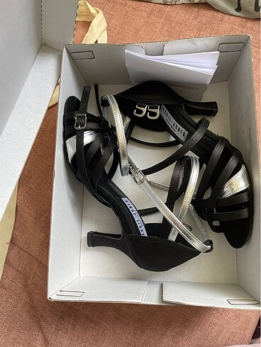 Zara Dans ayakkabısı topuklu jessie jones orjinal el yapımı