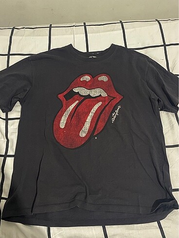 H&M t-shirt